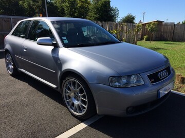 AUDI S3 1,8T - 225ch S3 Quattro