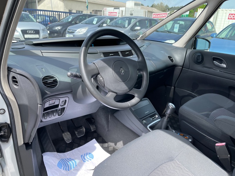 Renault Grand Espace IV  2,0 T Emotion - 170ch