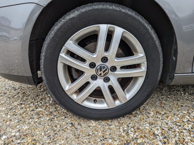 Volkswagen Golf V  1.6 102ch Confortline 5p