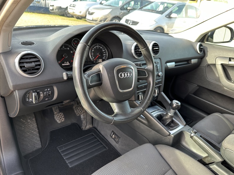 Audi A3 Sportback II  1.4 TFSI 125ch Ambition