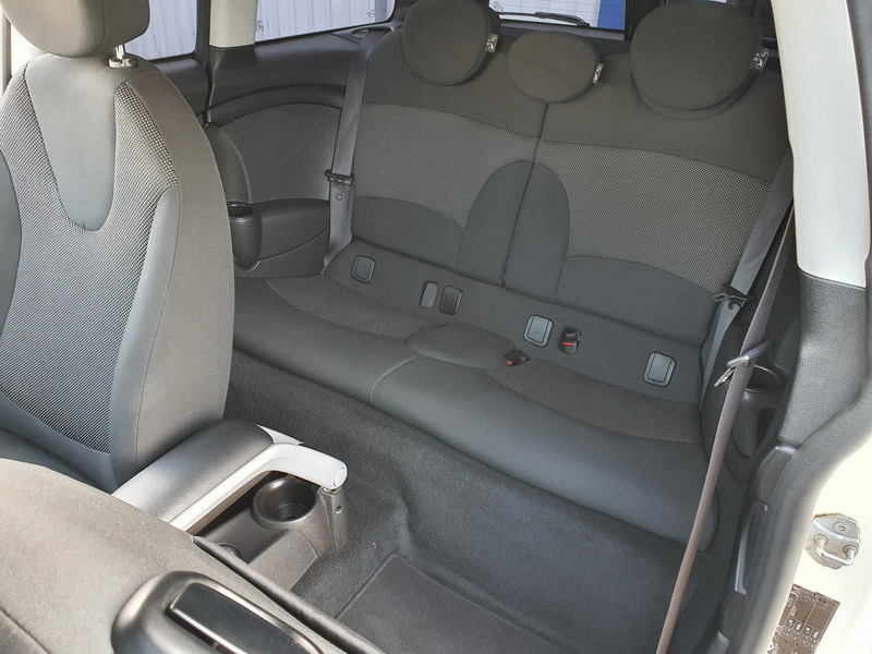 Mini Clubman I (R55)  Cooper 122ch