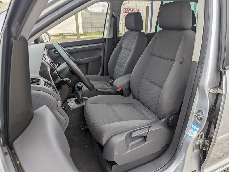 Volkswagen Touran  1.6 102ch Confort