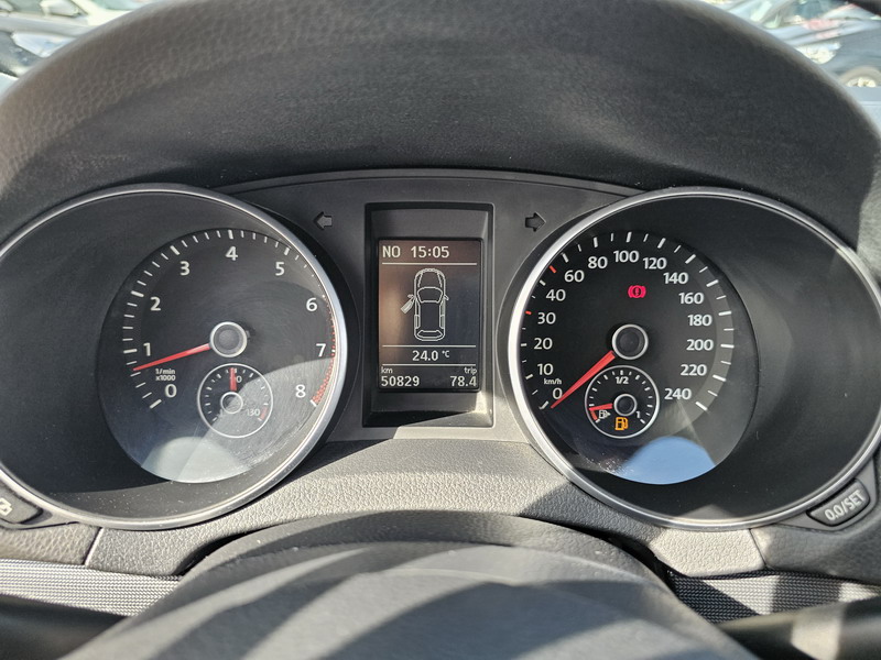 20231004_150559 Volkswagen Golf VI 1.2 TSI Style 105ch GPS 5P