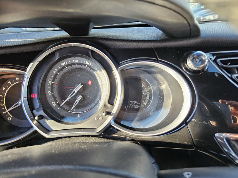 20231122_152810 Citroën DS3 1.6 VTi 120 ch So Chic