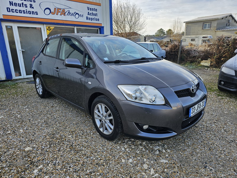 20240119_102349 Toyota Auris 1.6l 124 VVT-i Luna 5p