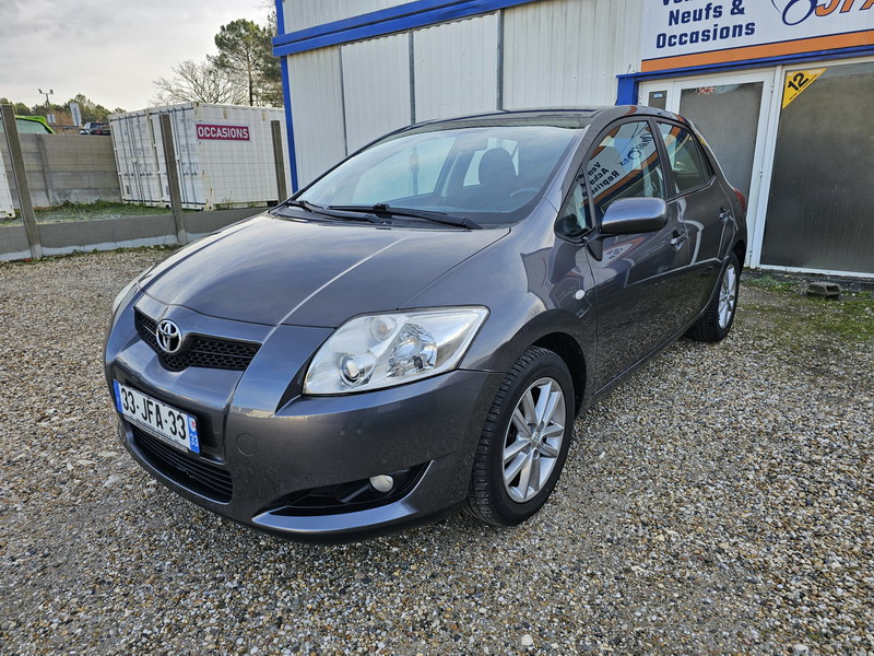 20240119_102431 Toyota Auris 1.6l 124 VVT-i Luna 5p