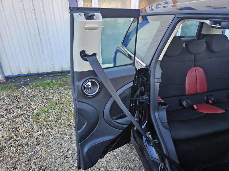 20240125_103835 Mini Clubman I (R55) Cooper 122ch Pack Chili + Jantes WORKS 18