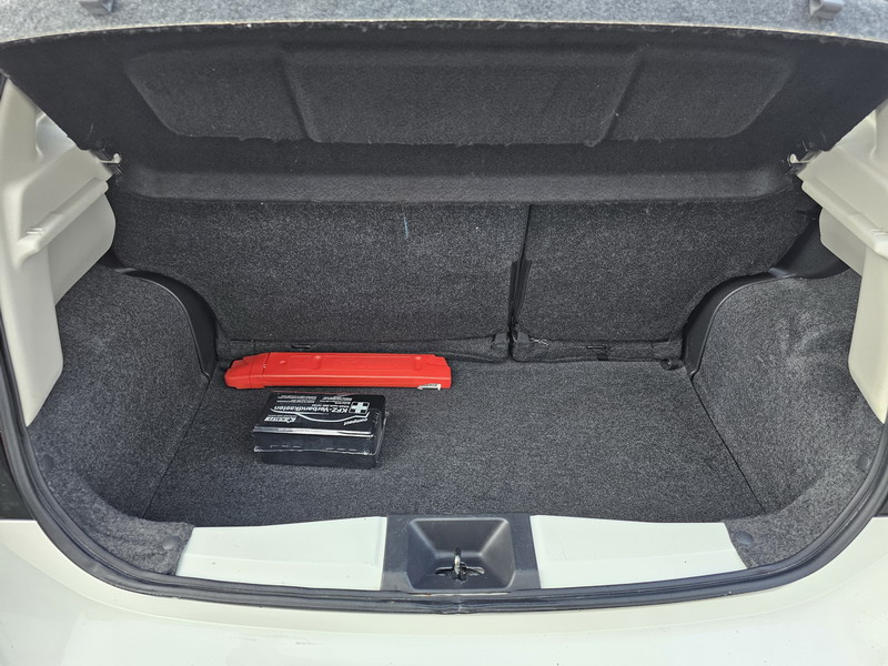 20240207_113624 Nissan Micra IV 1.2 80ch Visia Pack