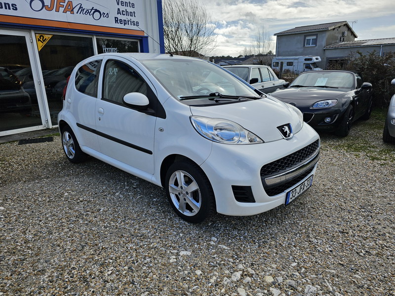 20240305_150739 Peugeot 107 1.0 12v 68ch Urban Move 5p