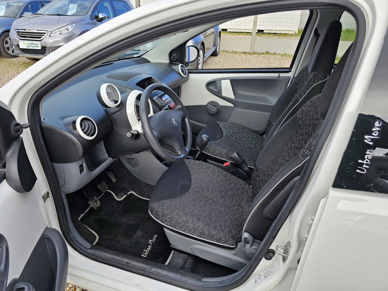 20240305_151037 Peugeot 107 1.0 12v 68ch Urban Move 5p