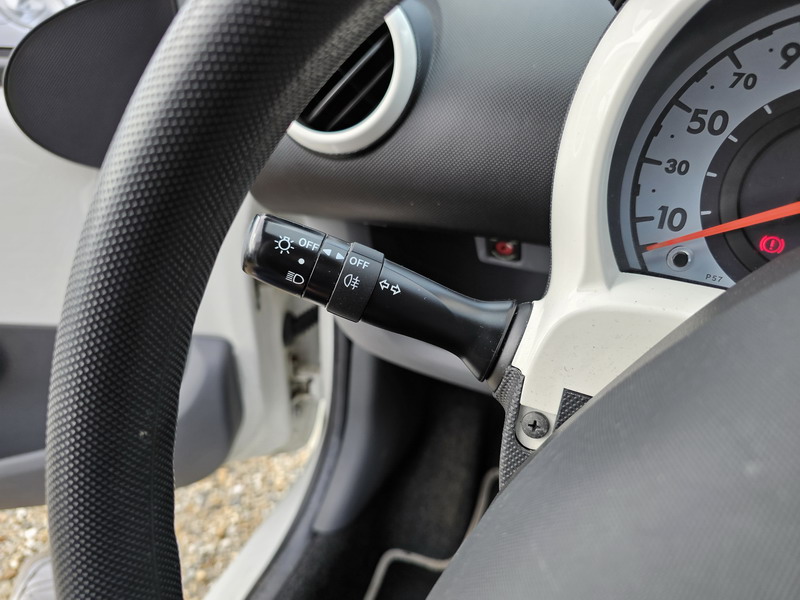 20240305_151323 Peugeot 107 1.0 12v 68ch Urban Move 5p