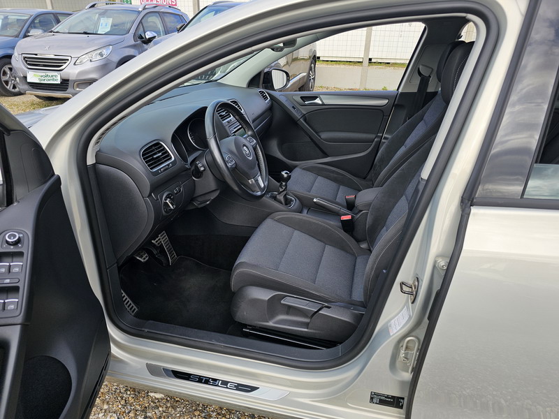 20240315_162057 Volkswagen Golf VI 1.2 TSI Style 105ch 5P