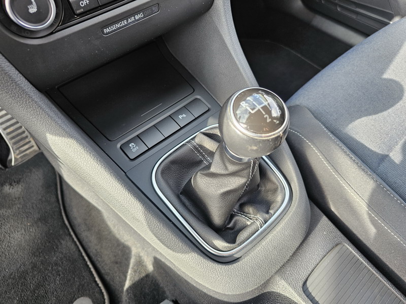 20240315_162813 Volkswagen Golf VI 1.2 TSI Style 105ch 5P