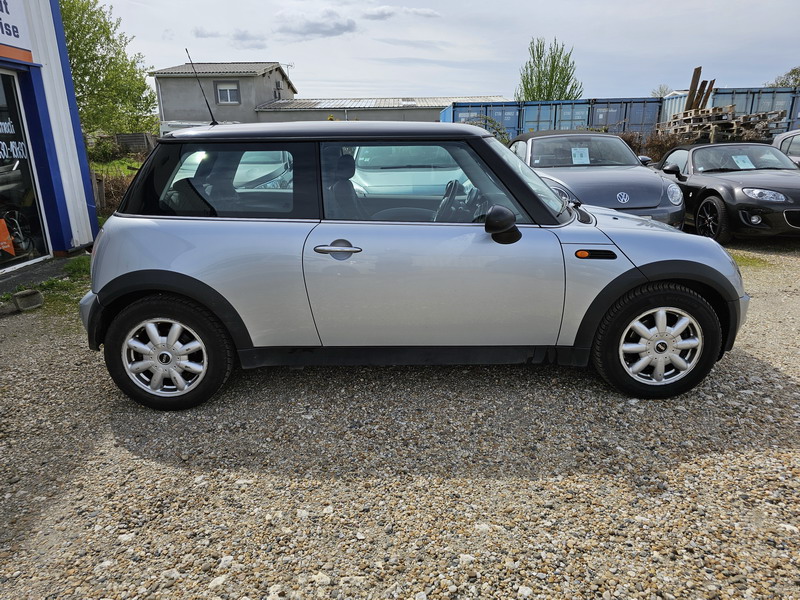20240402_144640 Mini I R53 One 1.6l 90ch