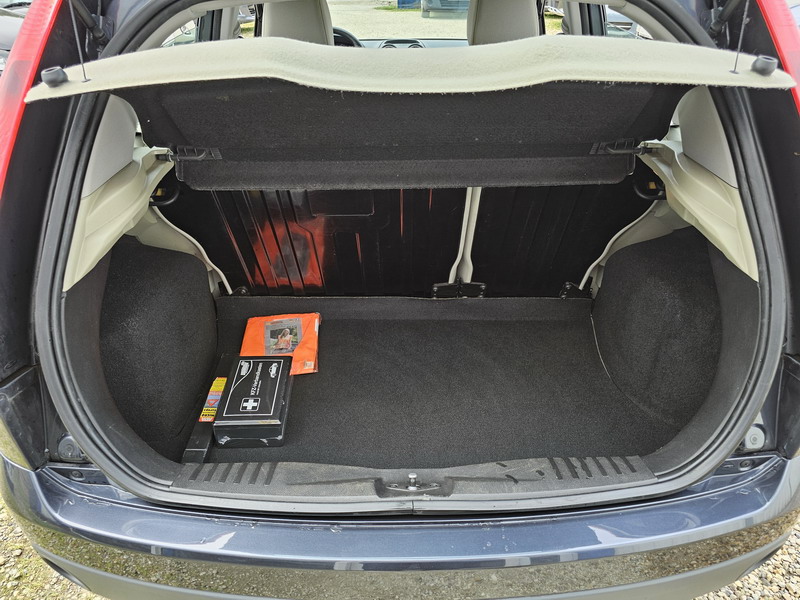 20240426_170638 Ford Fiesta III 1.3 70ch Fun 5p + Clim