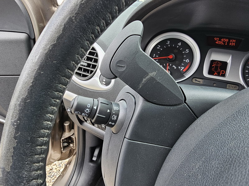 20240429_110114 Renault Clio Estate III 1.6 16v 110ch Dynamique BVA