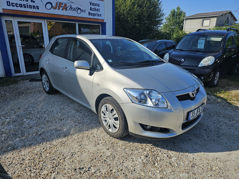 20240719_094310 Toyota Auris 1.6 VVT-i 124ch Luna 5P