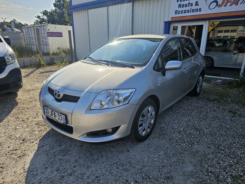 20240719_094400 Toyota Auris 1.6 VVT-i 124ch Luna 5P