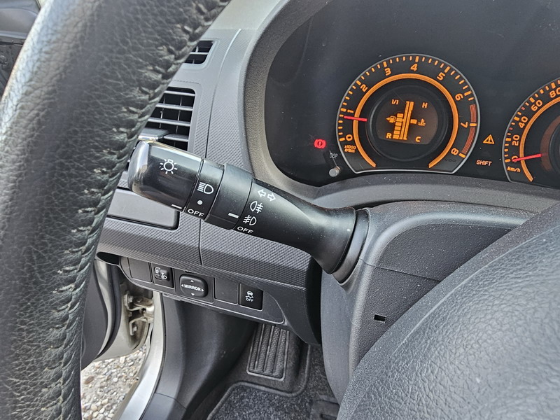 20240719_094825 Toyota Auris 1.6 VVT-i 124ch Luna 5P