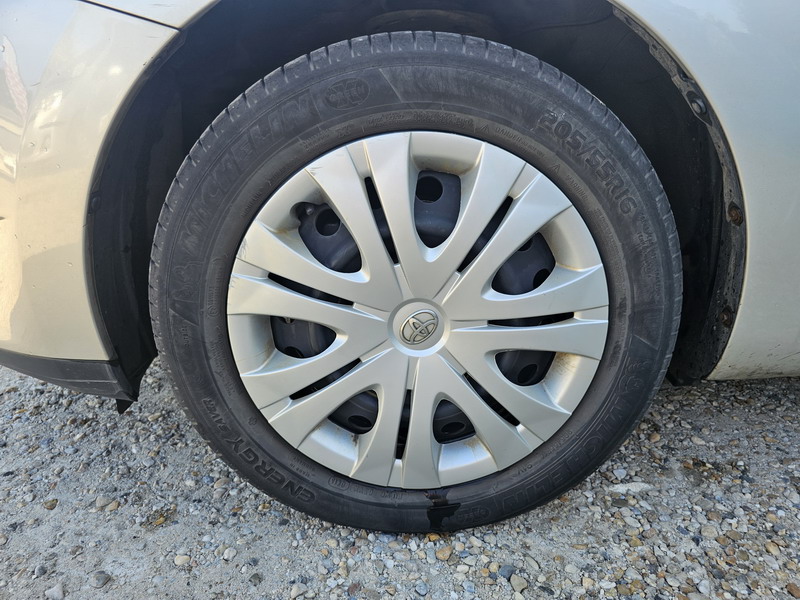 20240719_095026 Toyota Auris 1.6 VVT-i 124ch Luna 5P