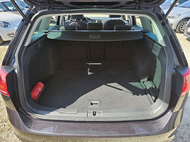 20240828_160314 Volkswagen Golf SW VII 1.6 TDI 110ch Lounge