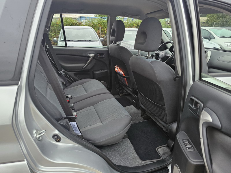 20240907_093843 Toyota RAV4 II 150 VVT-i GX 4X4 5p