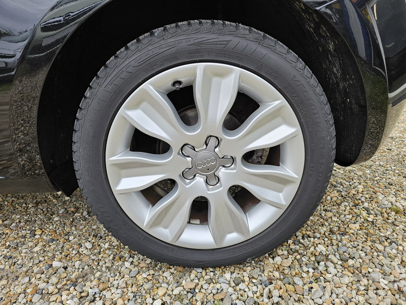 20241007_170549 Audi A1 1.2 TFSI 86ch Ambition