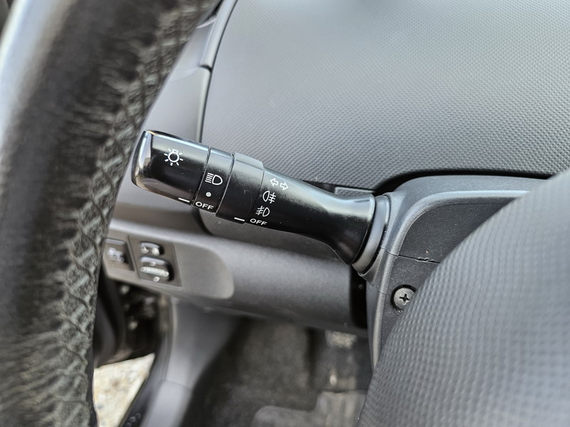 20250610_103515 Toyota Yaris II 85 VVT-i Luna 5p