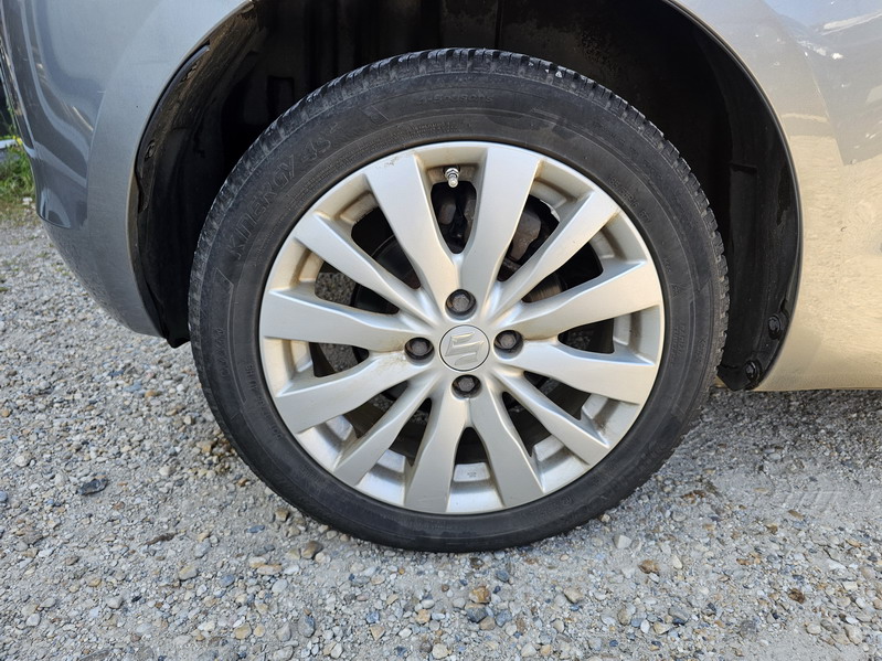 20250617_114704 Suzuki Swift III 1.2 VVT GLX 3p