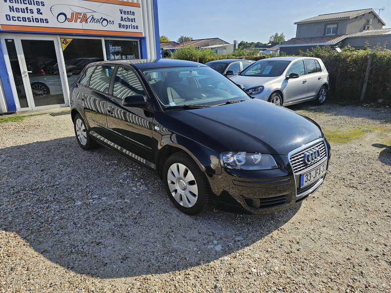 20250905_172447 Audi A3 Sportback 1.6 102ch Attraction *100000kms*