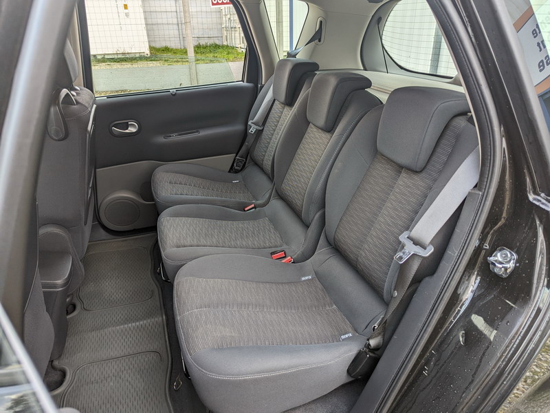 Renault Scenic II  1.6 16v 110ch Dynamique