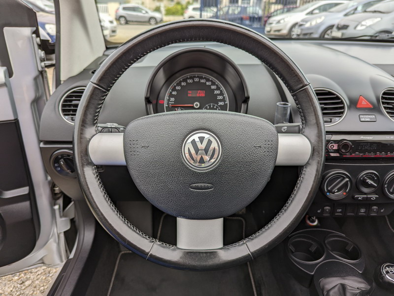  Volkswagen New Beetle 1.6 102ch Collector