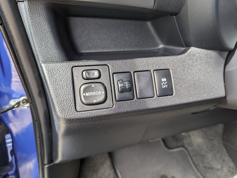 Toyota Verso-S  100 VVT-i Lounge MultiDrive S