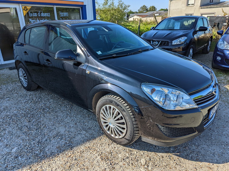 Opel Astra 1.4 Twinport Essentia 5p
