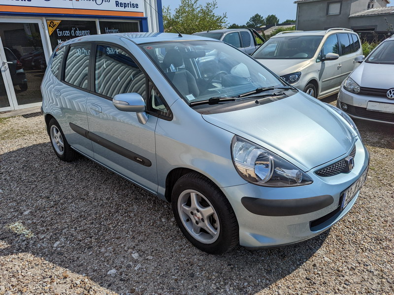 Honda Jazz  1.4i LS 5P