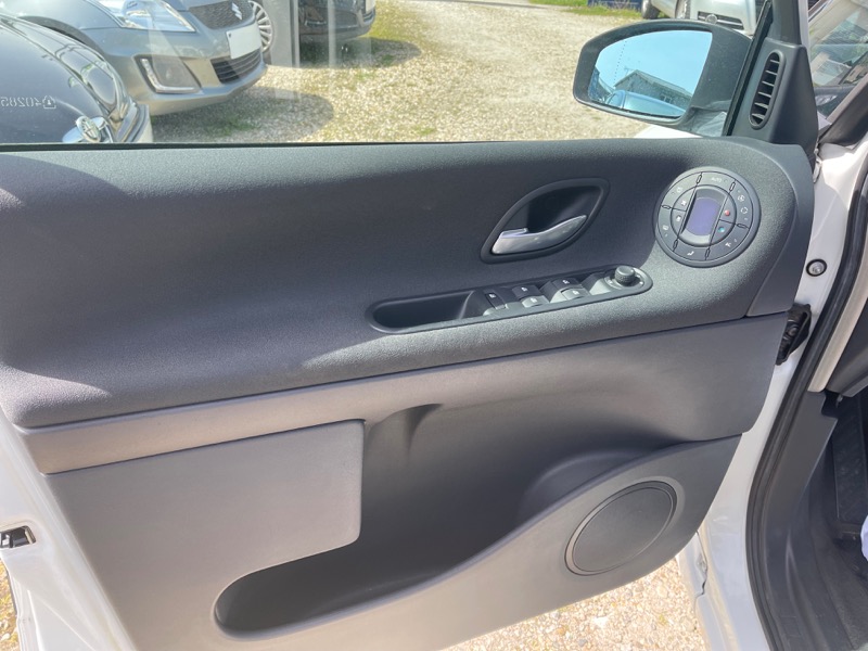 Renault Grand Espace IV  2,0 T Emotion - 170ch