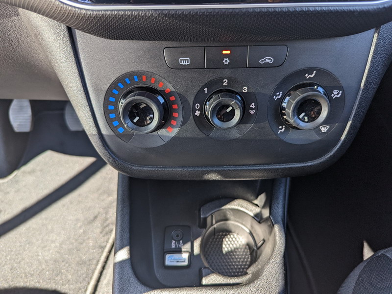 Fiat Punto III  0.9 8v TwinAir 85ch S&S 5p
