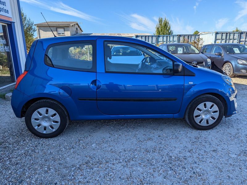 Renault Twingo II (C44)  1.2 LEV 16v 75ch Authentique 115g