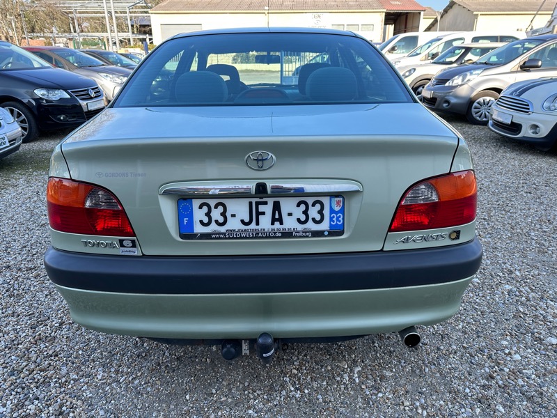 Toyota Avensis  1.8 110ch Sol 4p