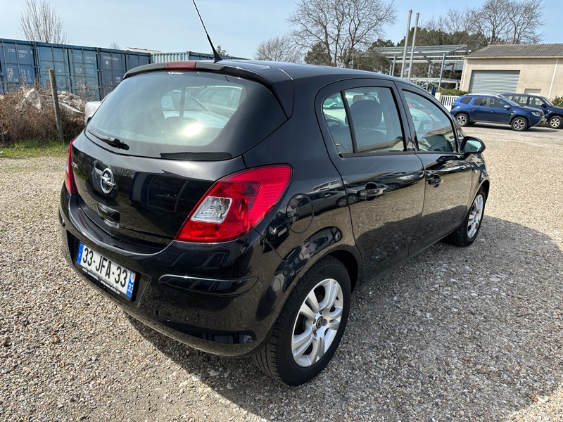 Opel Corsa IV  1.2 Twinport 85ch Edition 5p