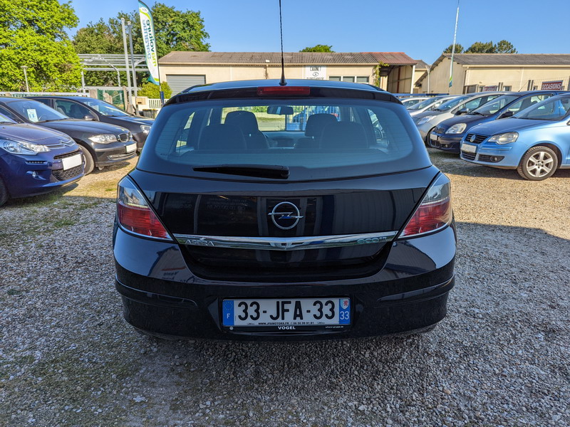 Opel Astra 1.4 Twinport Essentia 5p