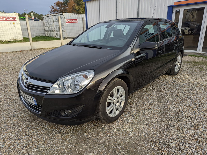Opel Astra III 1.6 115ch Ecotec Cosmo 5p