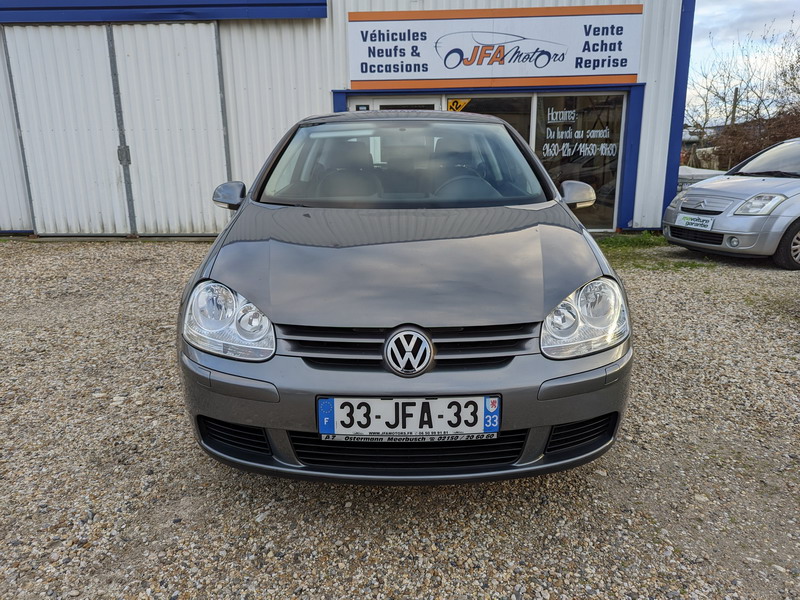 Volkswagen Golf V  1.6 102ch Confort 3p