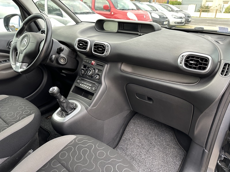 IMG_3794 Citroën C3 Picasso 1.6 VTi 120ch (PAS PURETECH) Confort