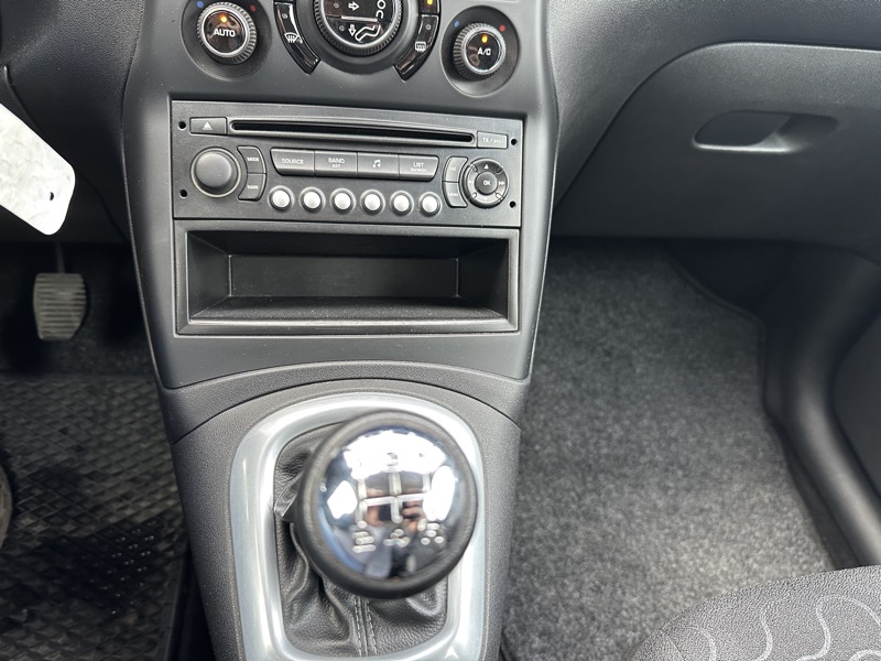 IMG_3801 Citroën C3 Picasso 1.6 VTi 120ch (PAS PURETECH) Confort