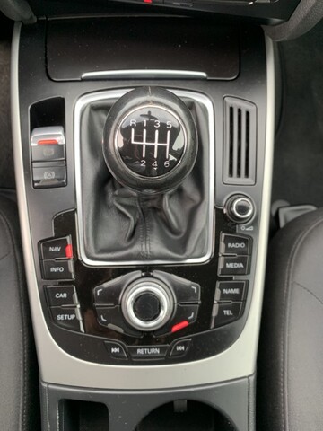 AUDI A4 Avant 1,8 TFSi - 160ch Ambition Luxe AUDI A4 Avant 1,8 TFSi - 160ch Ambition Luxe