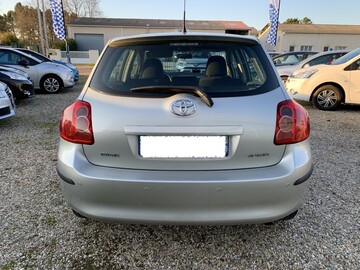 TOYOTA AURIS 1,6 VVti - 125ch SOL TOYOTA AURIS 1,6 VVti - 125ch SOL