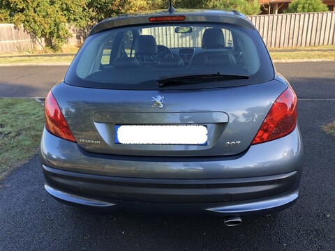 PEUGEOT 207 1,6 THP - 150ch Feline