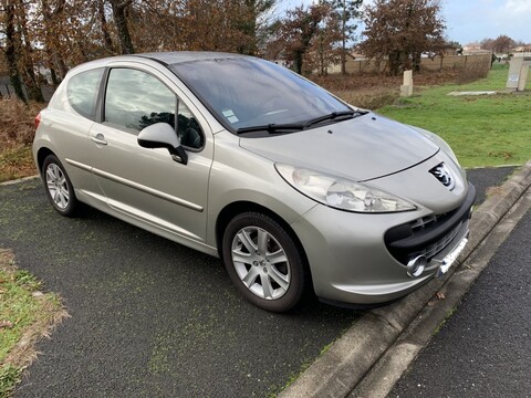 PEUGEOT 207 1,6 Vti - 120ch Sport