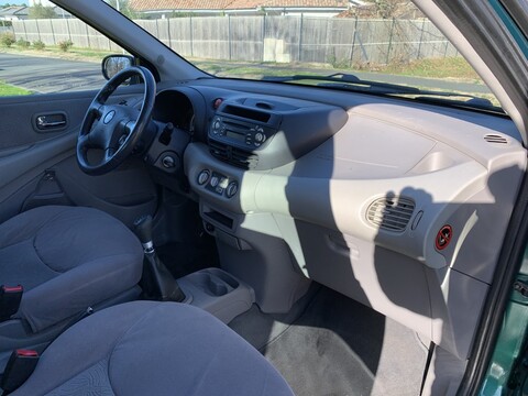 NISSAN ALMERA TINO 1,8 16v - 115 ch Luxe